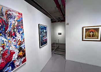 New York Art Galleries Agora Gallery