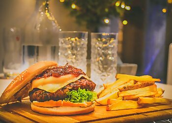 Phoenix Food Trucks Aioli Gourmet Burgers