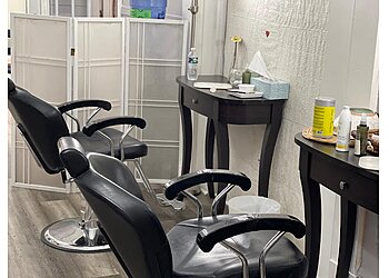 Philadelphia Beauty Salons Aisha's Threading Salon