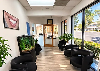 Alan Lavian, DDS - NORWALK VILLAGE DENTAL CENTER - Norwalk, CA Dentists - Clinic Interior Image