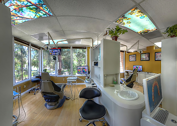 Chula Vista Dentists Aldo Espinosa, DDS - BONITA DEL REY DENTAL CARE