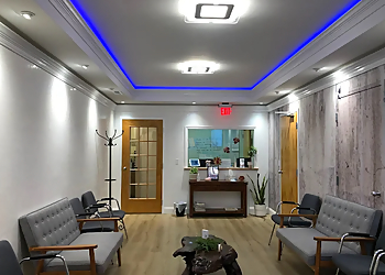 Bridgeport Marriage Counselors Alejandra Salamea, LMFTA - REDEEM WELLNESS CENTER