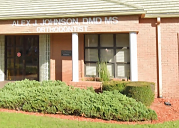 Clearwater Orthodontists Alex J. Johnson, DMD, MS - DR. ALEX JOHNSON ORTHODONTICS