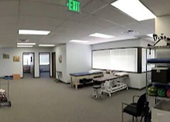 Denver Physical Therapists Alex Lanton, PT, DPT, OCS, CEAS - ATLAS PHYSICAL THERAPY IN CENTRAL PARK (STAPLETON)