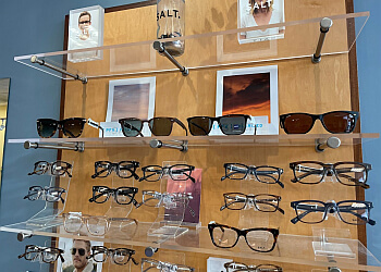 Oakland Eye Doctors Alex Lukens, OD - EYEWISE OPTOMETRY