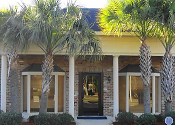 Mobile Dentists Alex White, DDS - SMILE CENTER, INC.