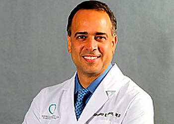 Alexander G. Digenis, MD - Louisville, KY Plastic Surgeons - Doctor Portrait Image