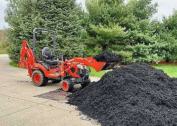 Alex's Landscaping Akron Landscaping Companies image 1