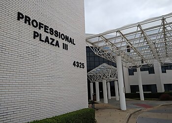 Carrollton Urologists Ali R. Shirvani, MD - UROLOGY CLINICS OF NORTH TEXAS, PLLC