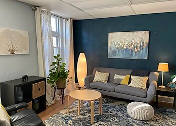 Baltimore Marriage Counselors Alia Merraro, LCPC - NEW CONNECTIONS COUNSELING CENTER