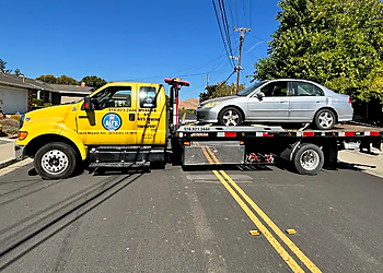 Ali's Towing & Transport - Stockton, CA Towing Companies - Service Image