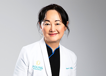 Alison Young, MD, PhD - YOUNG DERMATOLOGY Alison Young, MD, PhD - Seattle, WA Dermatologists - Doctor Portrait Image