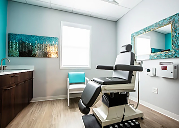 Worcester Dermatologists Alissa Lamoureux, DO, FAOCD, FAAD - SKIN DERMATOLOGY