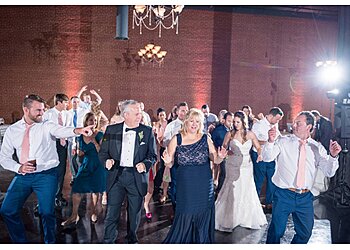 Mesa Djs All Pro DJs