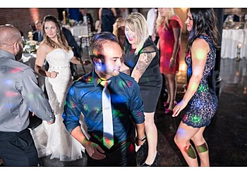 Mesa Djs All Pro DJs