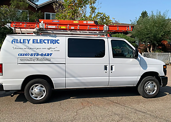 Oakland Electricians ​​​​Alley Electric
