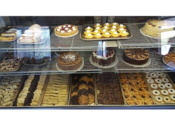 3 Best Bakeries In Bakersfield, CA - Expert Recommendations