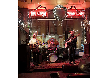 Al's Wine & Whiskey - Syracuse, NY Night Clubs - Live music image