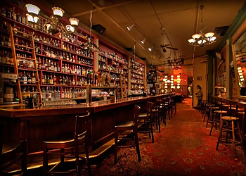 Syracuse Night Clubs Al's Wine and Whiskey Lounge