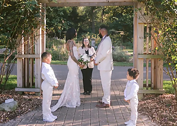 Alternative Weddings Officiant - Columbus, OH Wedding Officiants - Professional Highlights