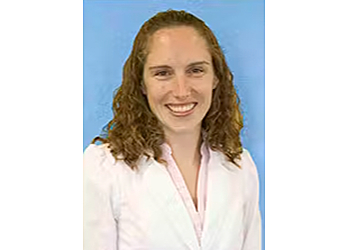 Alyssa Keeney-Roe, PT, DPT, FAAOMPT, OCS - PELTZ AND ASSOCIATES PHYSICAL THERAPY Santa Rosa Physical Therapists image 1