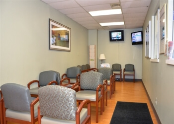 Detroit Primary Care Physicians Amaan Haq, MD - DMC METROPOLITAN PRIMARY CARE CENTER