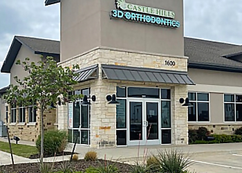 Lewisville Orthodontists Amal Seifelnasr, BDS, MDS, MPH - CASTLE HILLS 3D ORTHODONTICS