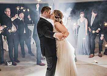 Des Moines Wedding Photographers Amanda Basteen Photography