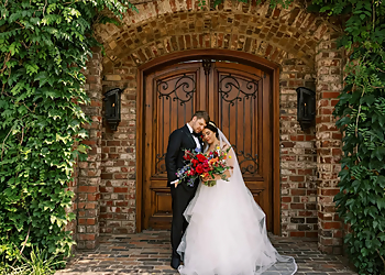 Amber B Wedding & Event Planner - Lexington, KY Event Management Companies