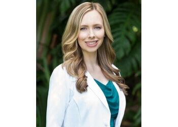 Honolulu dermatologist Amber Gill, MD - Honolulu Dermatology LLC