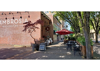 3 Best Italian Restaurants In Eugene Or Threebestrated Ambrosia Restaurant Bar