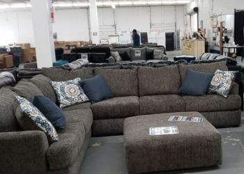 3 Best Furniture Stores in Akron, OH - Expert Recommendations