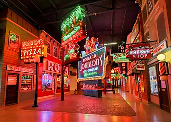 Cincinnati Landmarks American Sign Museum