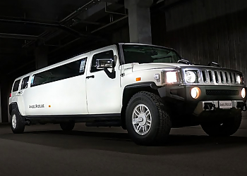 American Town Car - Beaverton, OR Limo Service - Limo image