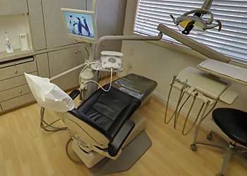 Downey Dentists Amir Sanjabi, DDS