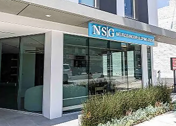 Glendale Neurosurgeons Amir Vokshoor, MD, FAANS - NEUROSURGERY & SPINE GROUP (NSG)