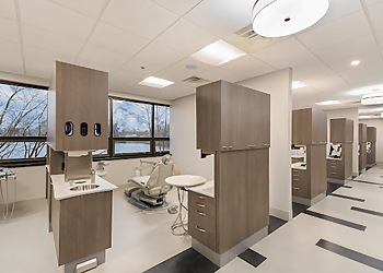 Virginia Beach Cosmetic Dentists Amrish Patel, DMD - LAKESHORE DENTAL