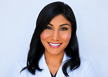 Amrita Kaur, DPM - Stockton, CA Podiatrists - Doctor Portrait Image