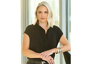 Miami Endocrinologists Ana Maria Kausel, MD - ANZARA HEALTH