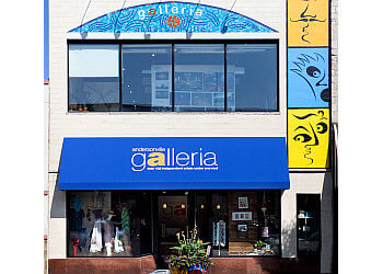 Andersonville Galleria Chicago Gift Shops