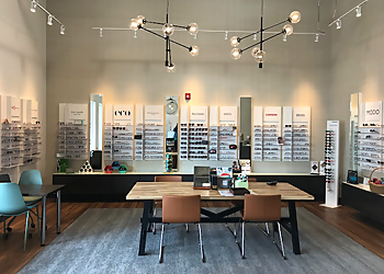 Lincoln Eye Doctors Andrew Bateman, OD - CLEAR VISION EYE CARE