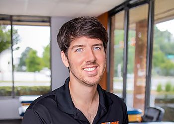 Andrew Benton, DPT - ADVANCE REHABILITATION Andrew Benton, DPT - ADVANCE REHABILITATION - Atlanta, GA Physical Therapists - Doctor Portrait Image