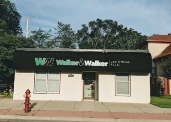 Minneapolis Bankruptcy Lawyers Andrew C. Walker - WALKER & WALKER LAW OFFICES, PLLC