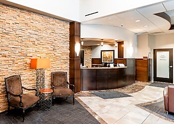 Lakewood Plastic Surgeon Andrew Wolfe, MD - THE CENTER FOR COSMETIC SURGERY