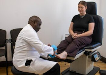 Tulsa Podiatrists Andronica Handie, DPM