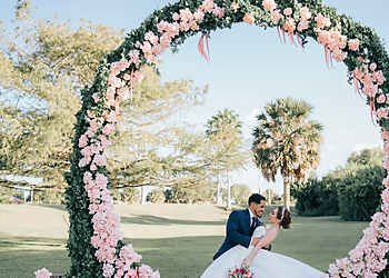 McAllen Videographers Anette Miguel photo and video