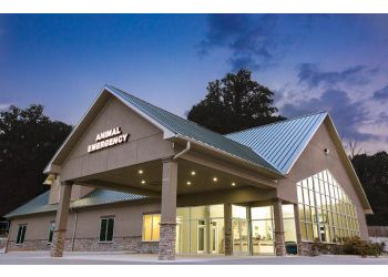 Knoxville veterinary clinic Animal Emergency & Specialty Center of Knoxville
