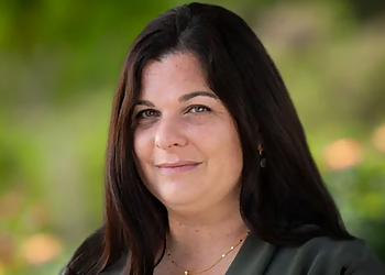 Anna R Kaplan, MD - Berkeley, CA Pediatricians - Doctor Portrait Image