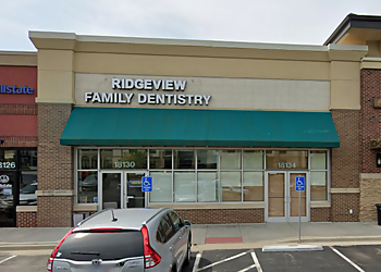 Olathe Cosmetic Dentists Anne Isinger, DDS - RIDGEVIEW FAMILY DENTISTRY