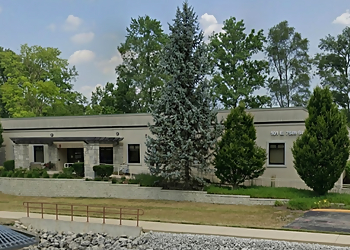 Anne M. Donnelly, MD - Naperville, IL Primary Care Physicians - Clinic Exterior Image